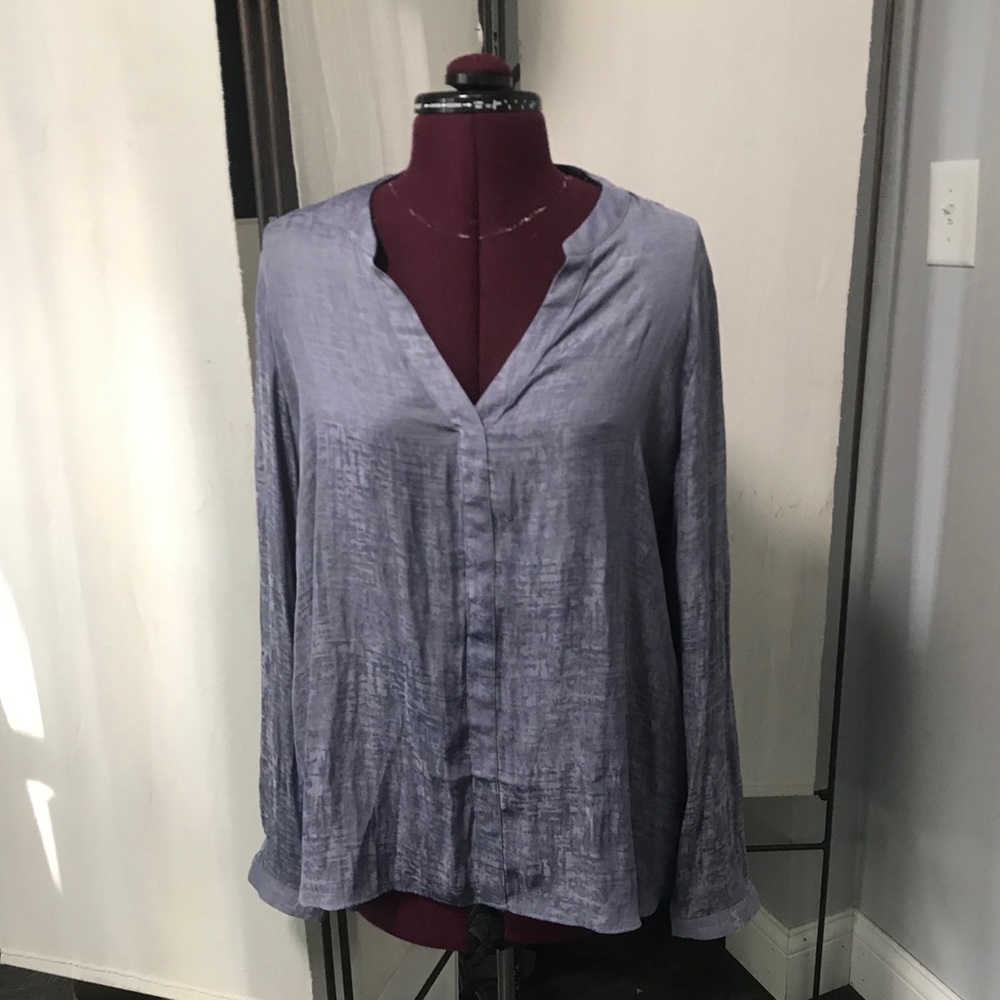 Jennifer Lopez Blue Blouse